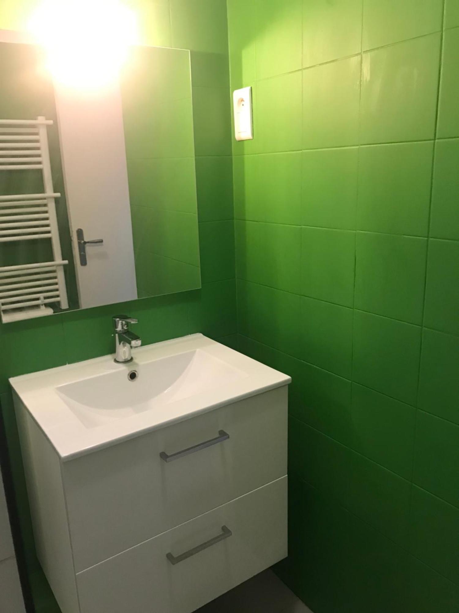 Appartement T2 De Standing Au Pied Des Plages Golfe-Juan Zewnętrze zdjęcie